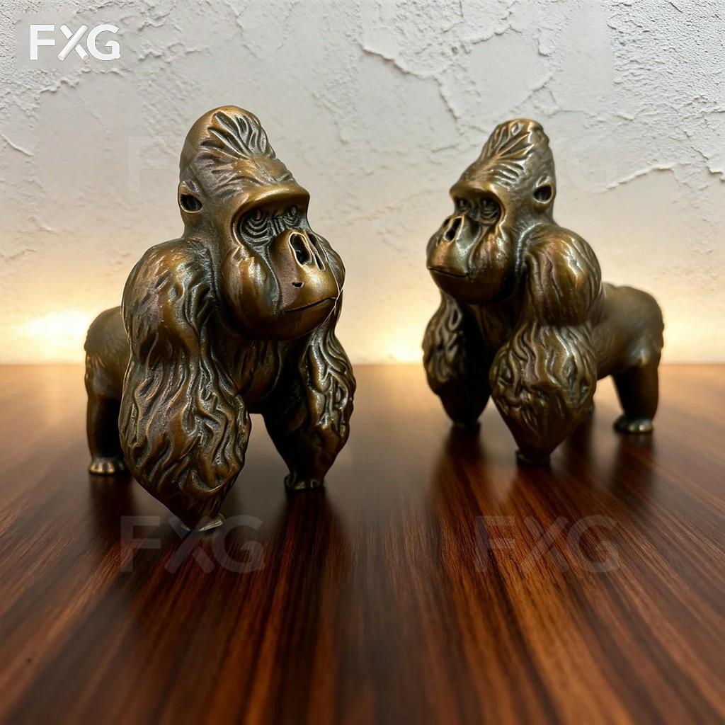 Vintage Gorilla Decorative Figurine, Collectible Hand Model, Home Room Bookshelf Decoration, Desktop Ornament, Art Sculpture Gift