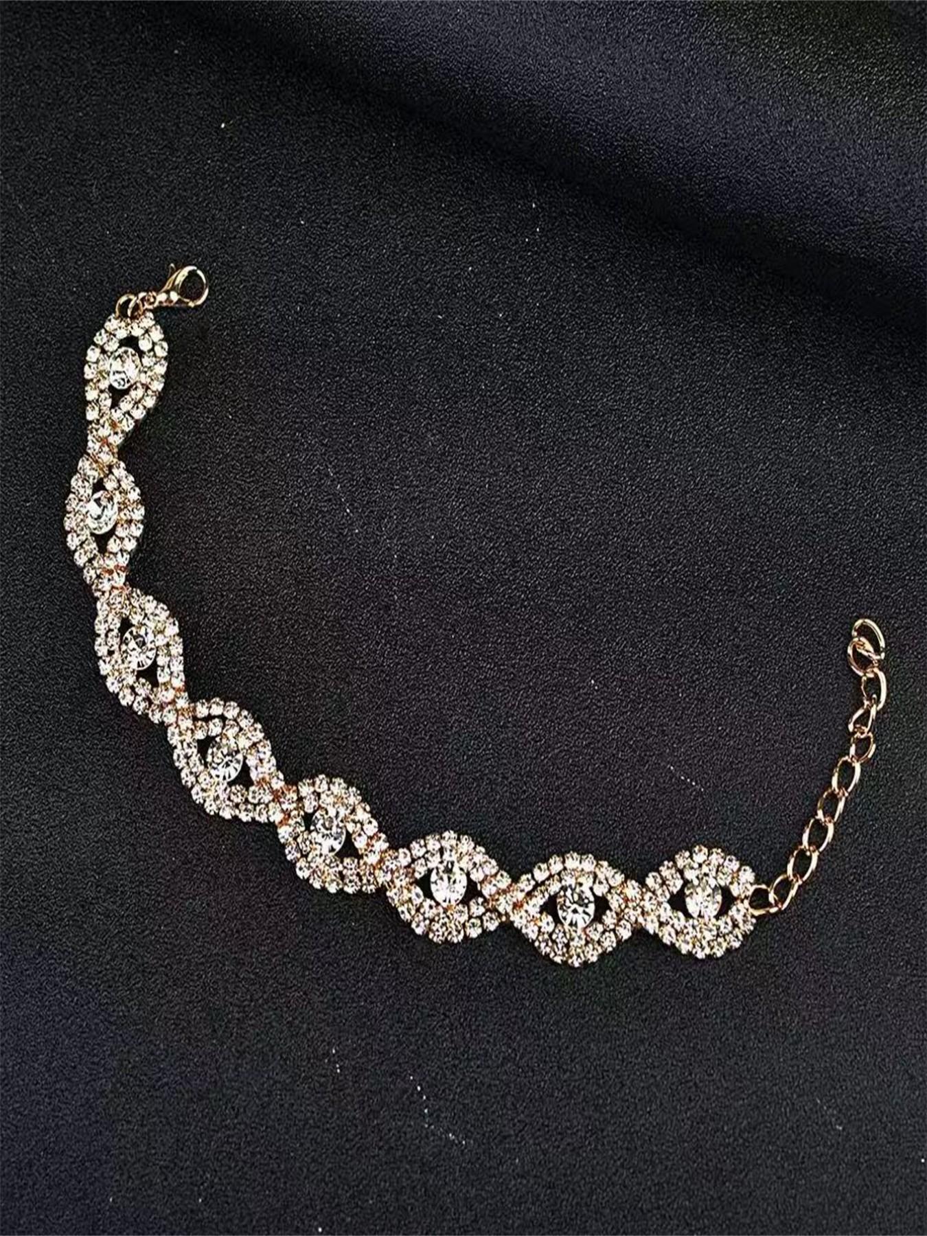 Elegant European Style Wedding Dress Hollow Out Full Rhinestone Bracelet for Women, Bridal Accessory, Perfect for Special Occasions