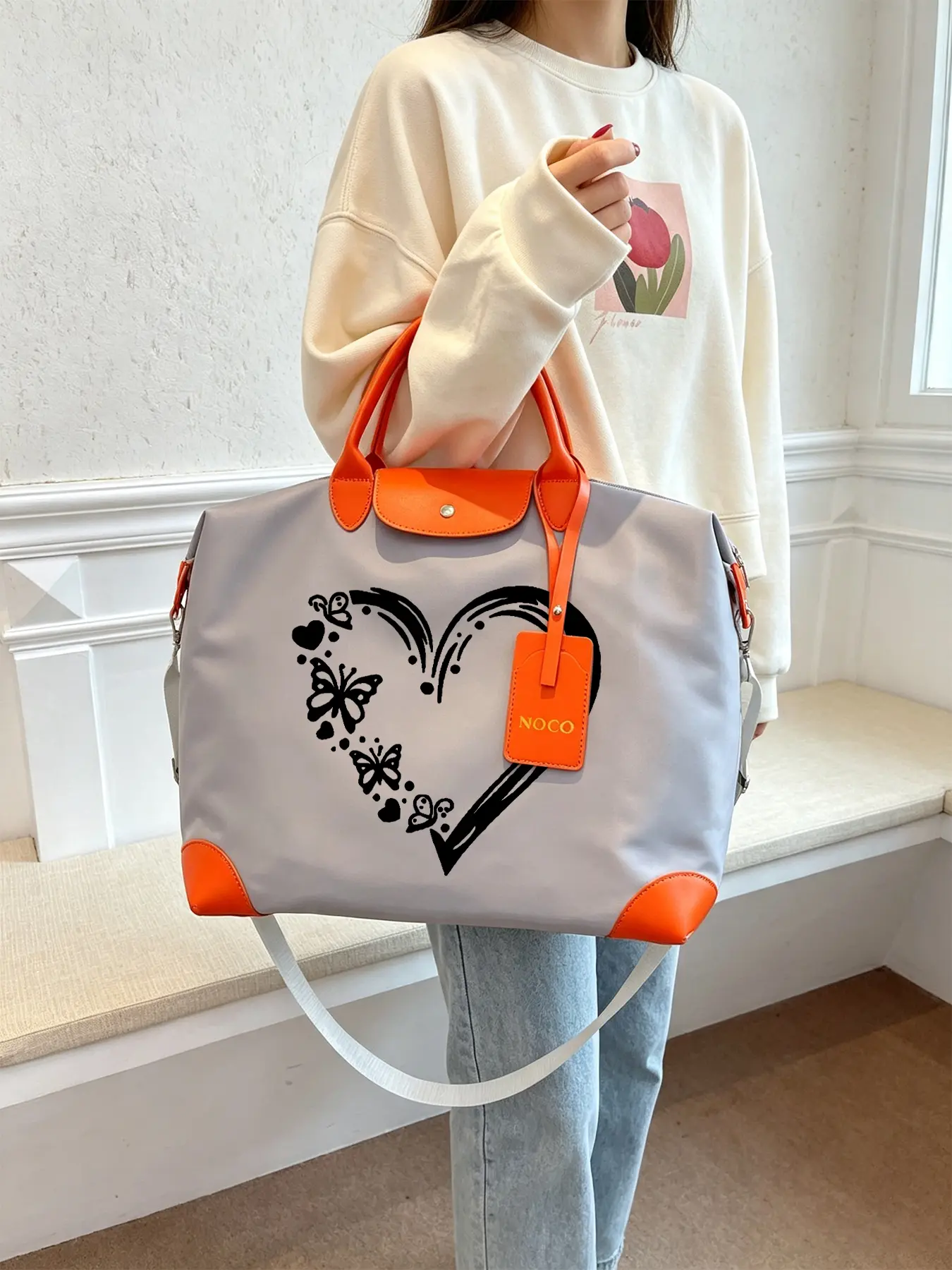 Heart-Shaped Butterfly Pattern Handbag, Durable and Large-capacity Tote Bag, Can Be Carried By Hand or Worn Crossbody, Suitable for Work and Daily Commuting, and An Excellent Gift Choice