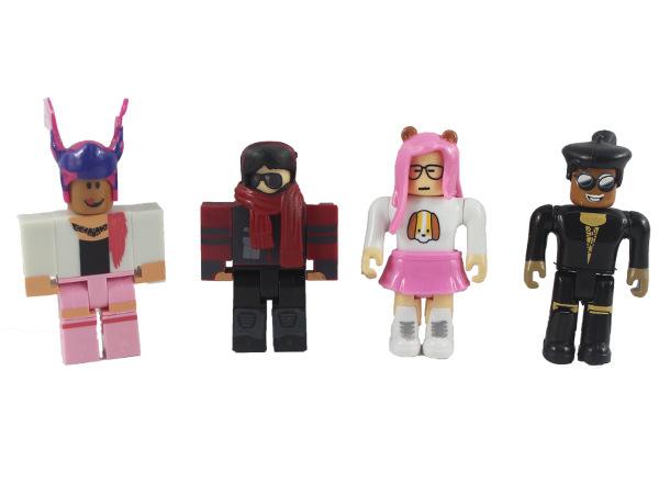 8pcs 2.5-3 Inch Roblox Fashion Famous Action Figures With T-Stage 2 Chairs Display Accessories Box Toy Set in stock