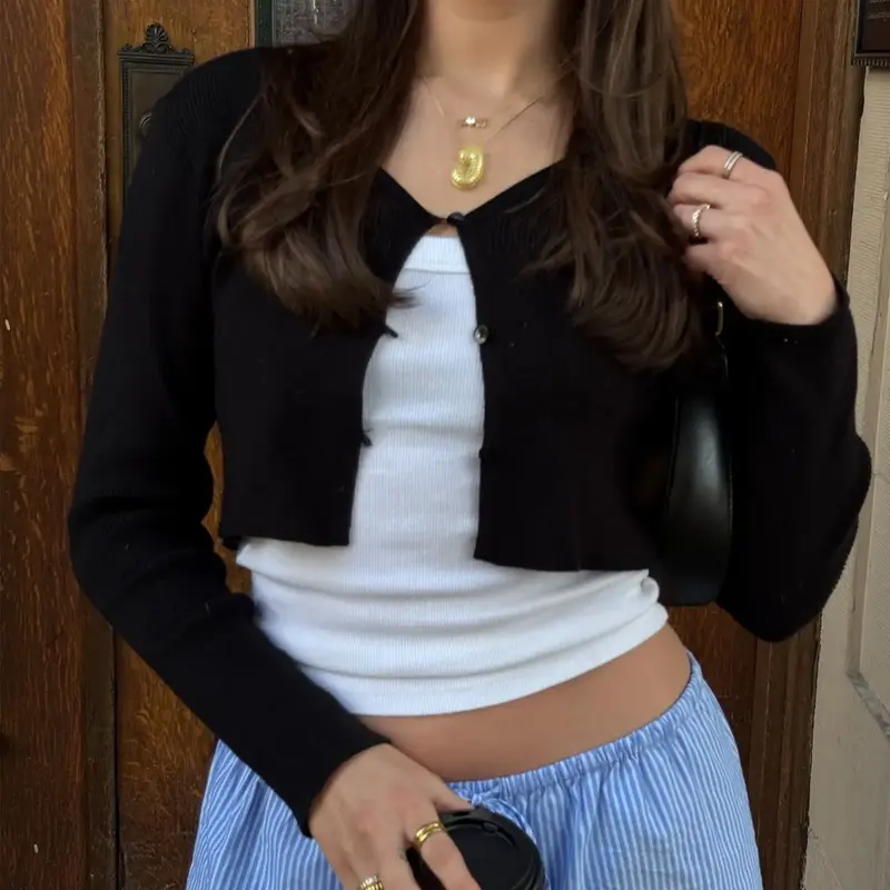 Women's Ribbed Solid V Neck Button Front Long Sleeve Sweater Cardigan T-shirt Top, Casual Plain Slim Fitted Crop Top, Party Club Date Daily Elegant Tshirts Blouse Knitwear for Ladies Spring Fall Winter Clothes