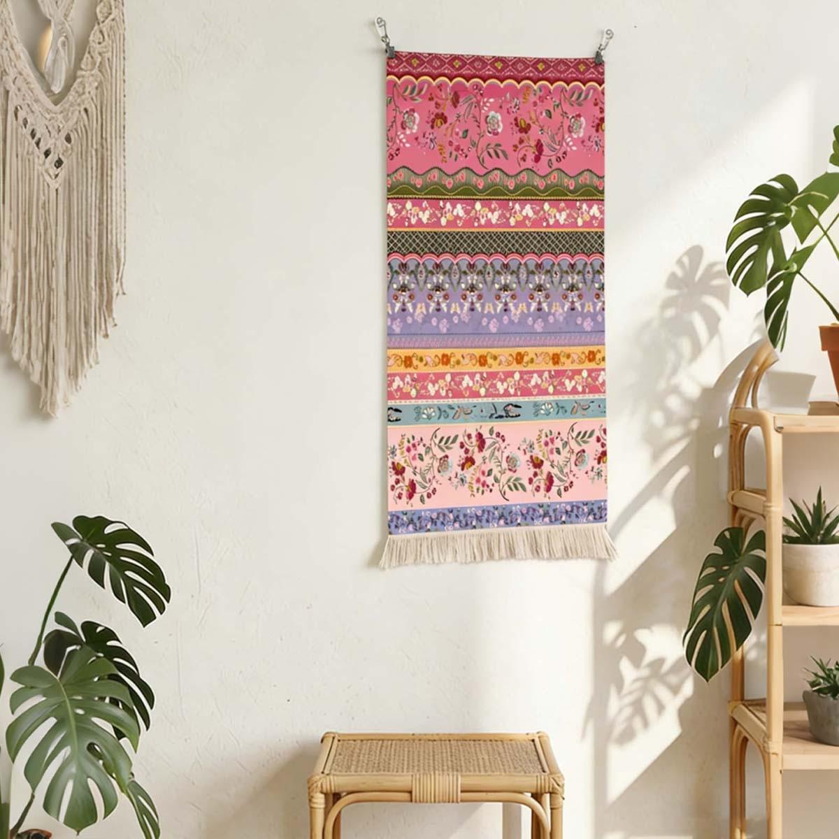 Luxury Sweet Ethnic Fringe Wall Hanging Tapestry, Easy to Clean, Animal Pattern, Casual Knit, Decorative Cloth for Living Room and Bedroom