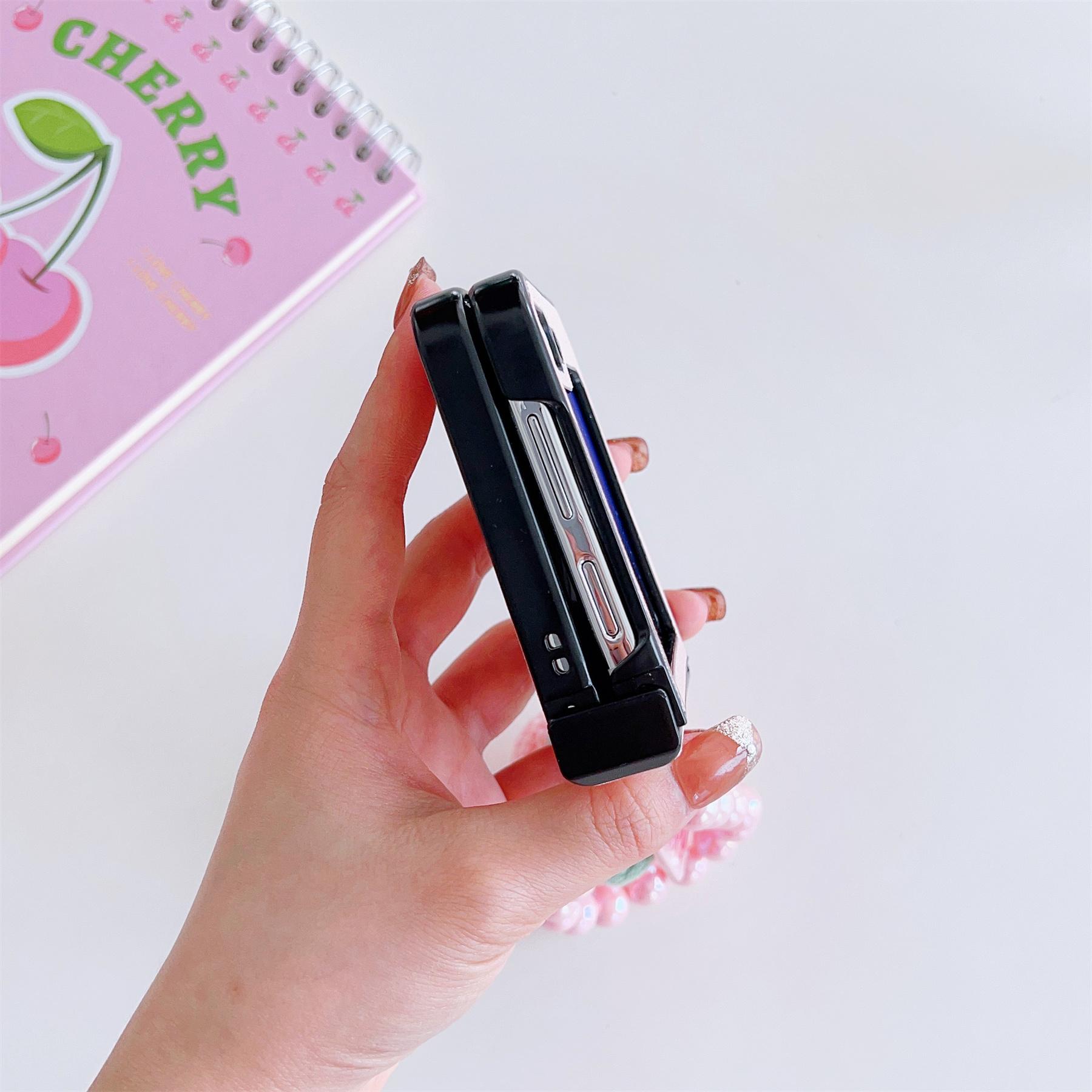Korean Cute Peach Cherry Beads Ring Pendant Stripes Case for Samsung Galaxy Z Flip 7 Z Flip6 Zflip5 Zflip5 Back Cover