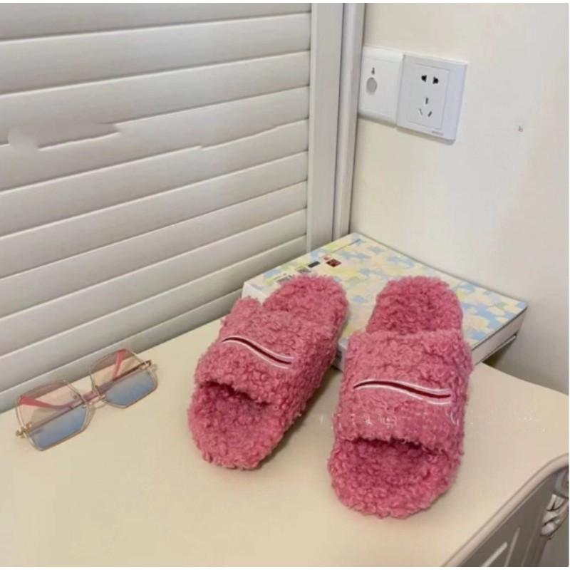 2026 Fall Winter New Women Embroidered Lamb Wool Slippers, Fashion Single Band Flat Sole Footwear, Non-Slip Soft Fluffy Warm Slides for Indoor Outdoor Daily Leisure Wear 2026 Fall Winter New Women Embroidered Lamb Wool Slippers, Fashion Single Band Flat Sole Footwear, Non-Slip Soft Fluffy Warm Slides for Indoor Outdoor Daily Leisure Wear