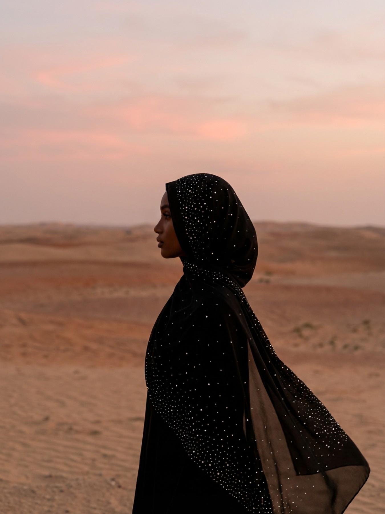 Lm601 Handmade Rhinestone Chiffon Single Layer Headscarf, Modest Plain Design, All Seasons Accessory, Women's Fashion Head Wrap