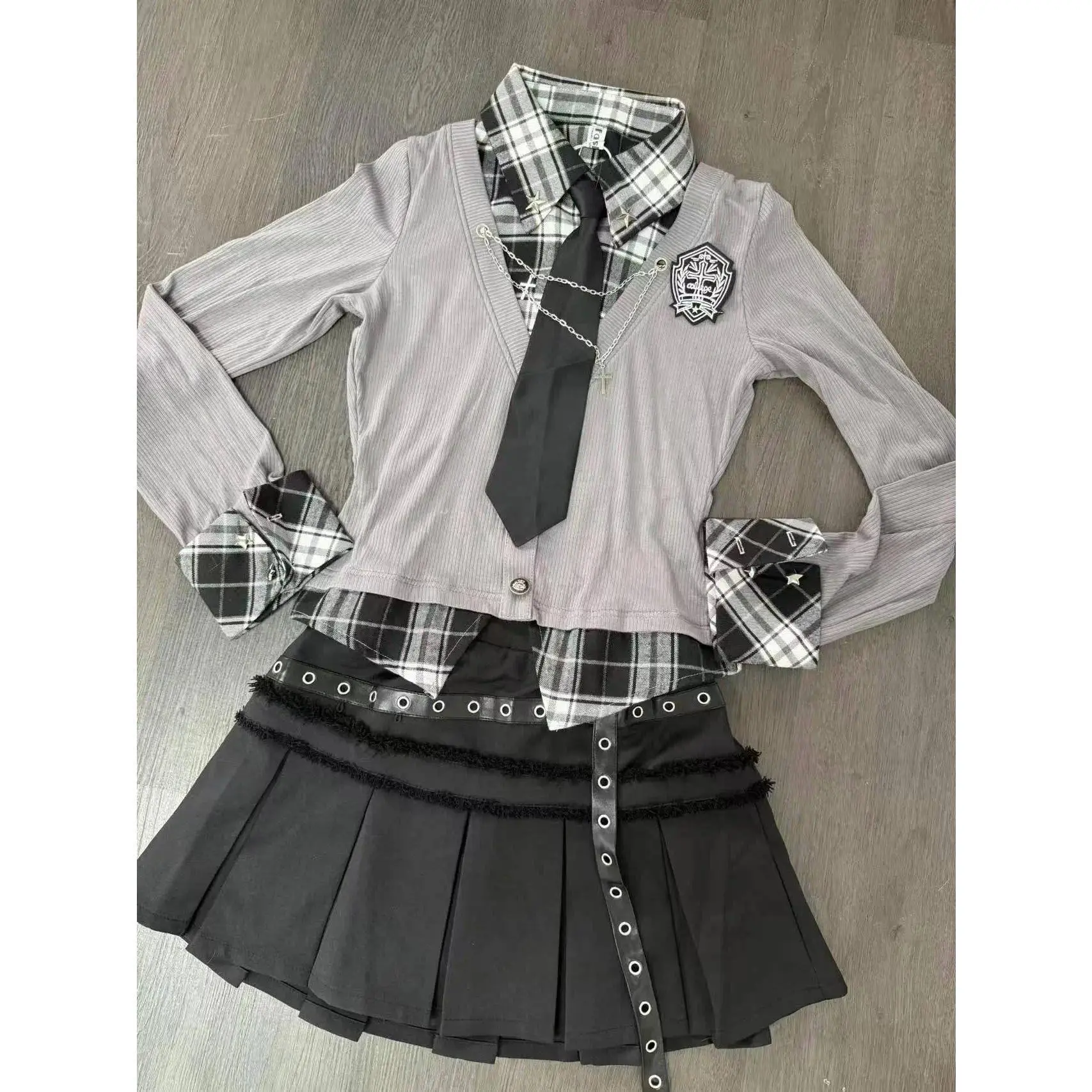 Gothic Vintage 2 Piece Skirt Set Spicy Girls Plaid Patchwork Fake Two Tops High Street Y2k Mini Skirt  Preppy Style Fashion Set