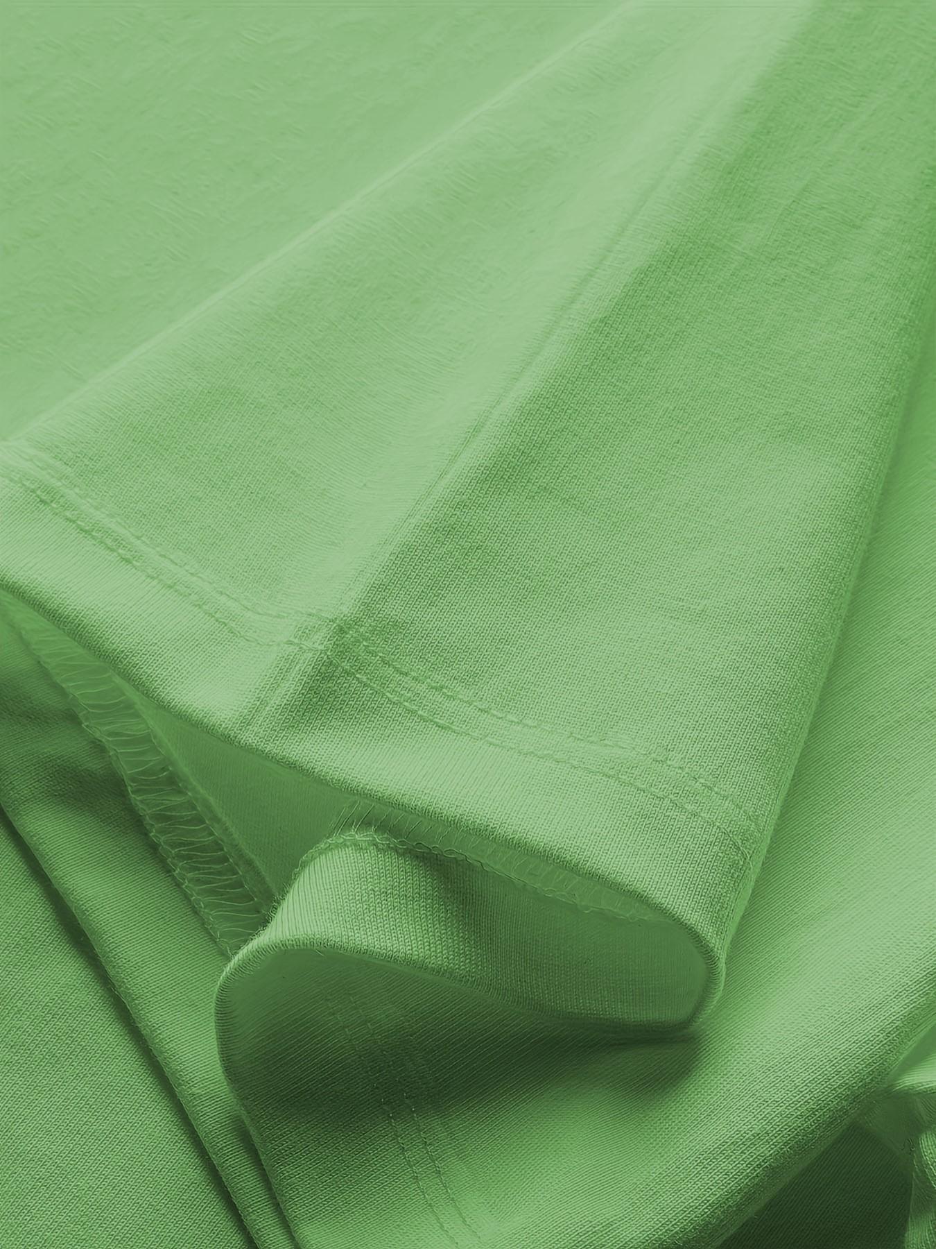 Graffiti T-Shirt Alert! Wild Style Print, Essential Streetwear Top, Short Sleeve Slim-Fit Casual Tee, Perfect for Urban Fashion