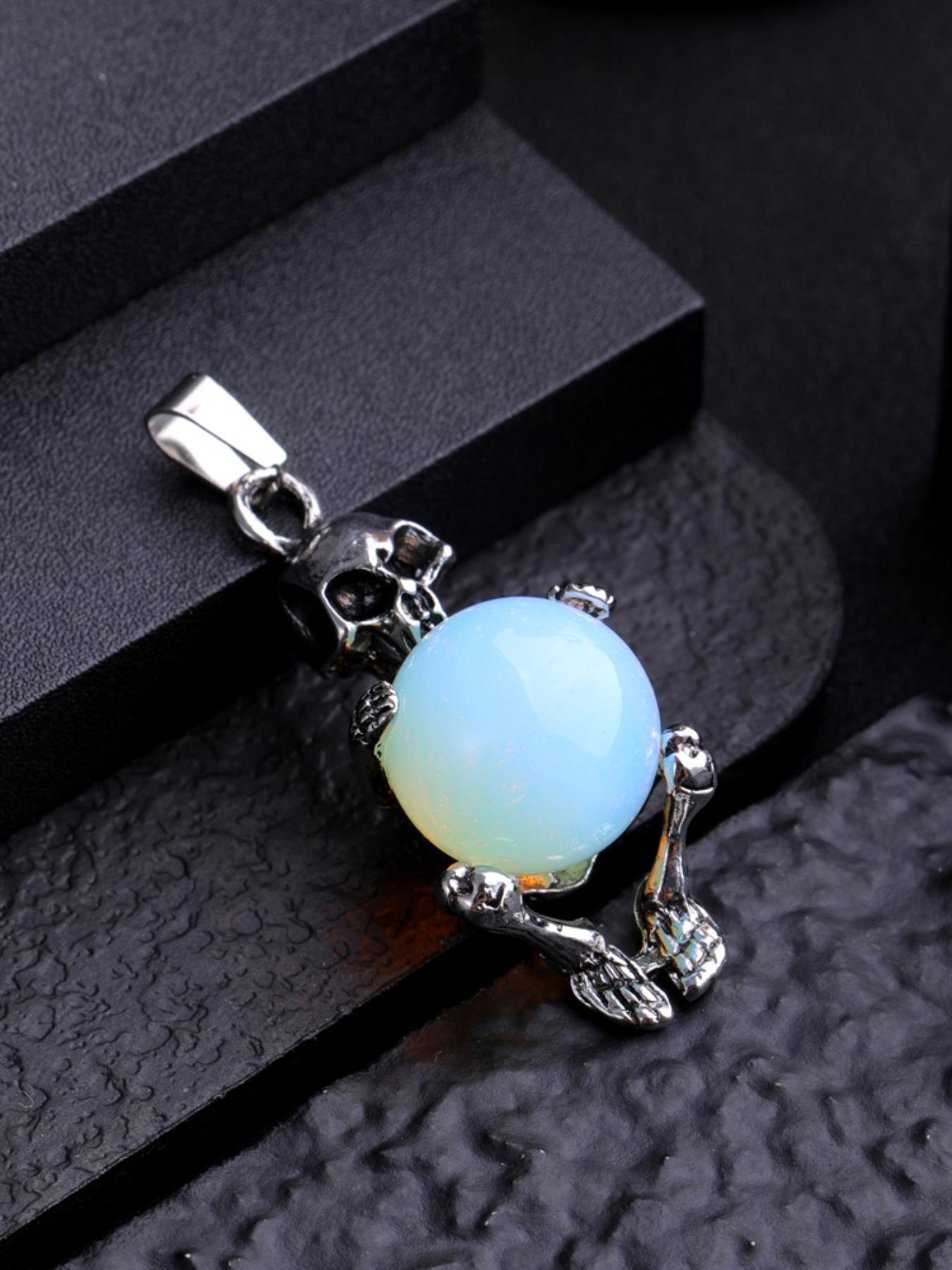 Natural Amethyst Round Bead Pendant Necklace, Bold Skull Design, Unique Fashion Accessory, Trendy European Style Jewelry