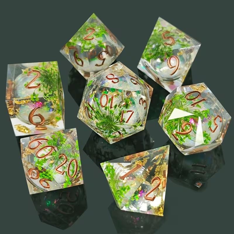 Handmade Resin Core Dnd Dice Set, Sharp Liquid Core Role-Playing Game Accessories, Perfect for Tabletop Games