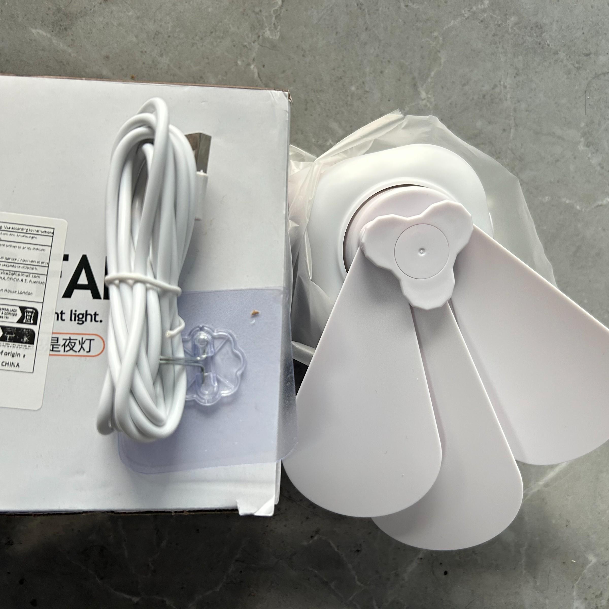 Rechargeable LED Ceiling Fan with Remote Control, Light sound big wind, Portable Battery Powered Fan, USB Charging, Led Lighting Fan, Ideal for Camping, Dorms, Home Rechargeable LED Ceiling Fan with Remote Control, Light sound big wind, Portable Battery Powered Fan, USB Charging, Led Lighting Fan, Ideal for Camping, Dorms, Home