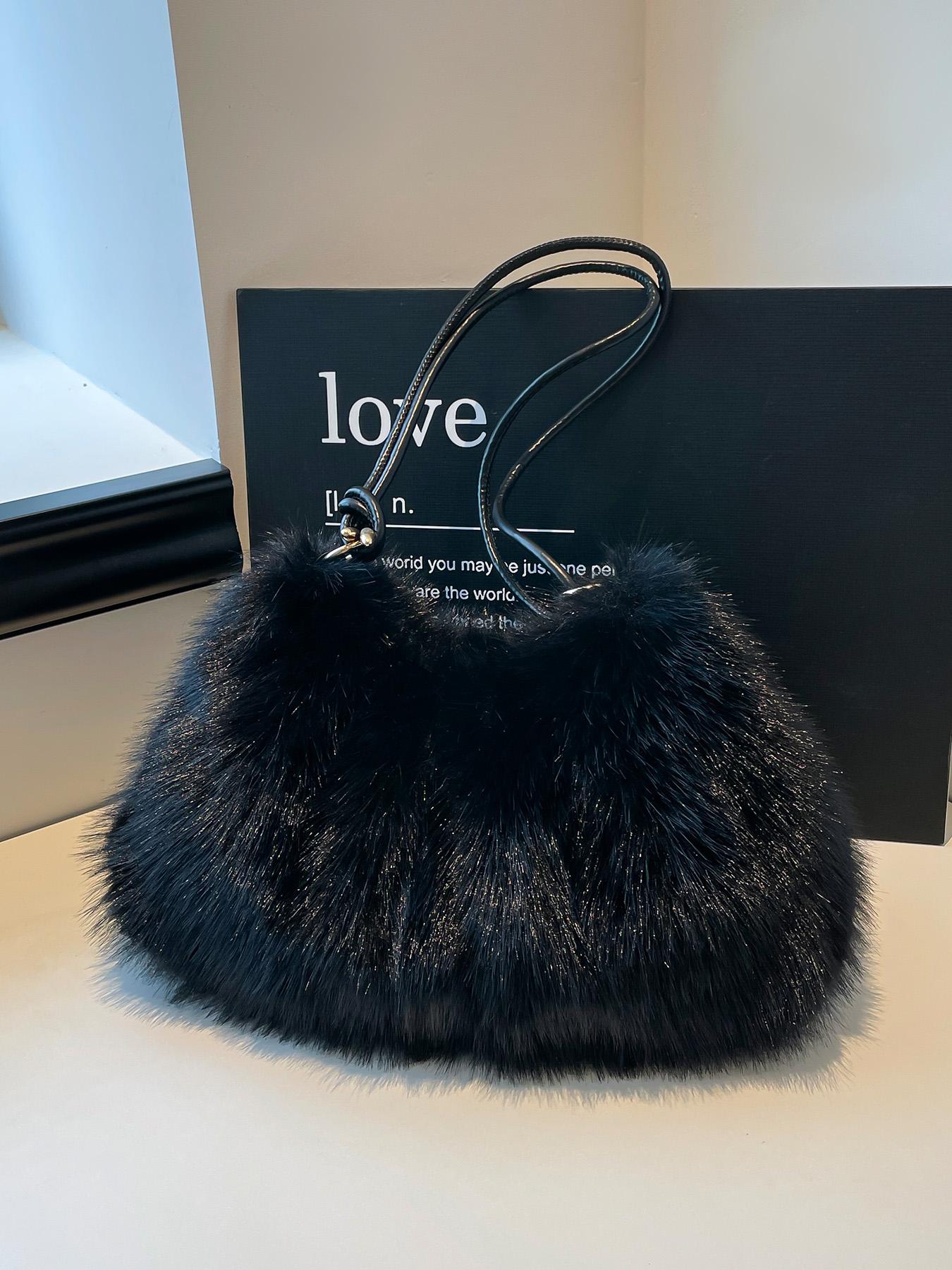 1pc Women's Shoulder Bag Solid Color Clear Color Crossbody Bag Plush Fashion Versatile Leisure Simple and Elegant Suitable for Autumn and Winter Travel, Work Commute, Shopping, Dinner Women's Shoulder Bag