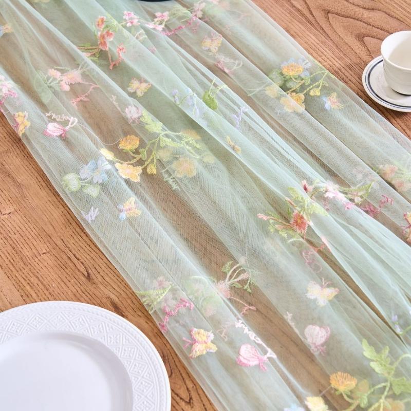 Green Lace Table Runner with Butterfly Floral Embroidery French Retro Ruffled Sheer Fabric Table Flag for Wedding Party, Garden Tea Party, Home Decor, Event Versatility, Multi-use for Table, Chair, Arch, Window