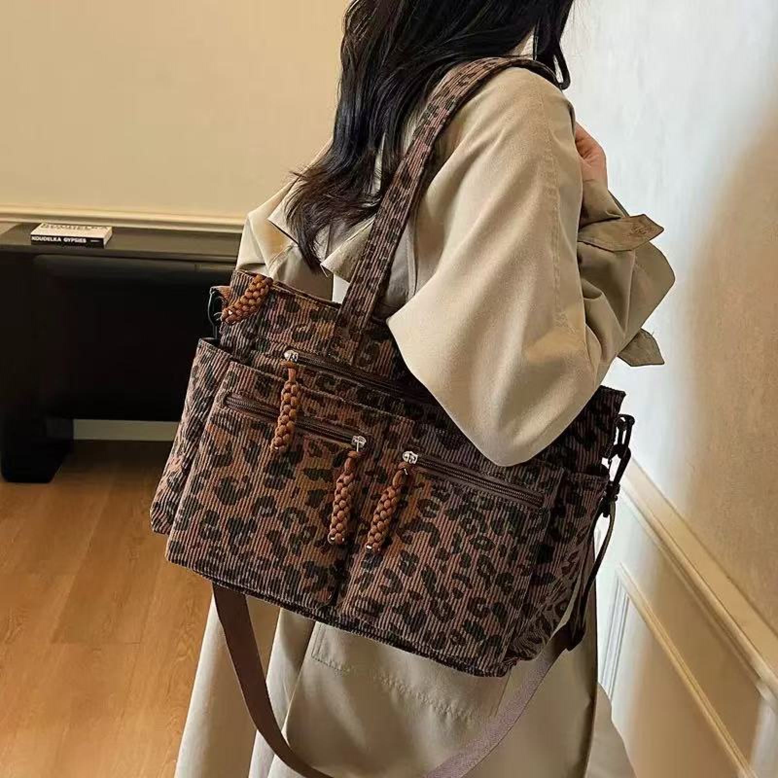 1pc Leopard Print Corduroy Tote Bag for Women, Fashion Large Capacity Multi-Pocket Casual Shopping Bag, Laptop Tote, Detachable Adjustable Shoulder Strap, Suitable for Travel, Business, Campus, Party, Gift