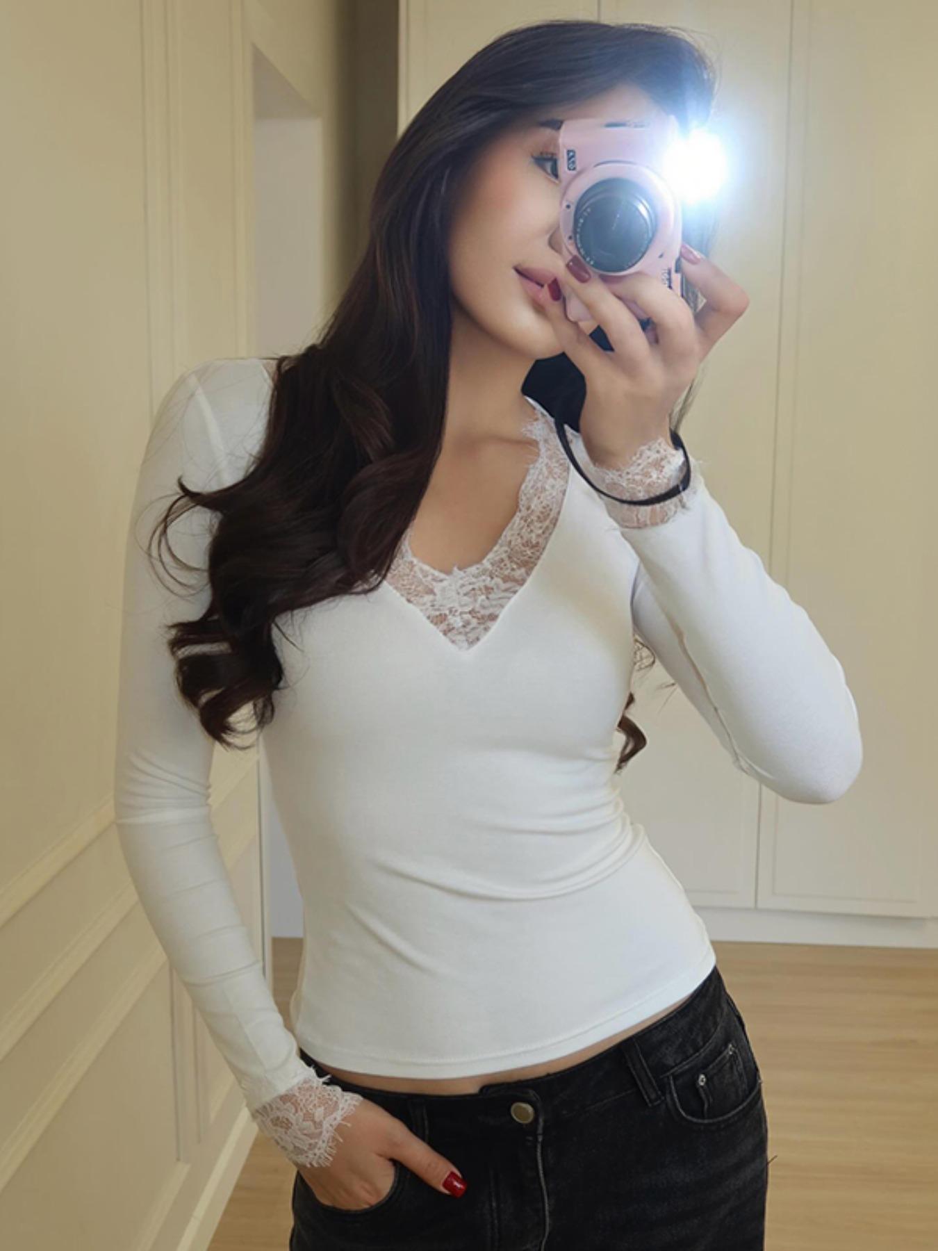 Women's Fashion Solid Color Lace Trim Long Sleeve Top, Comfortable Casual Versatile T-Shirt for Spring & Fall, Daily Wear