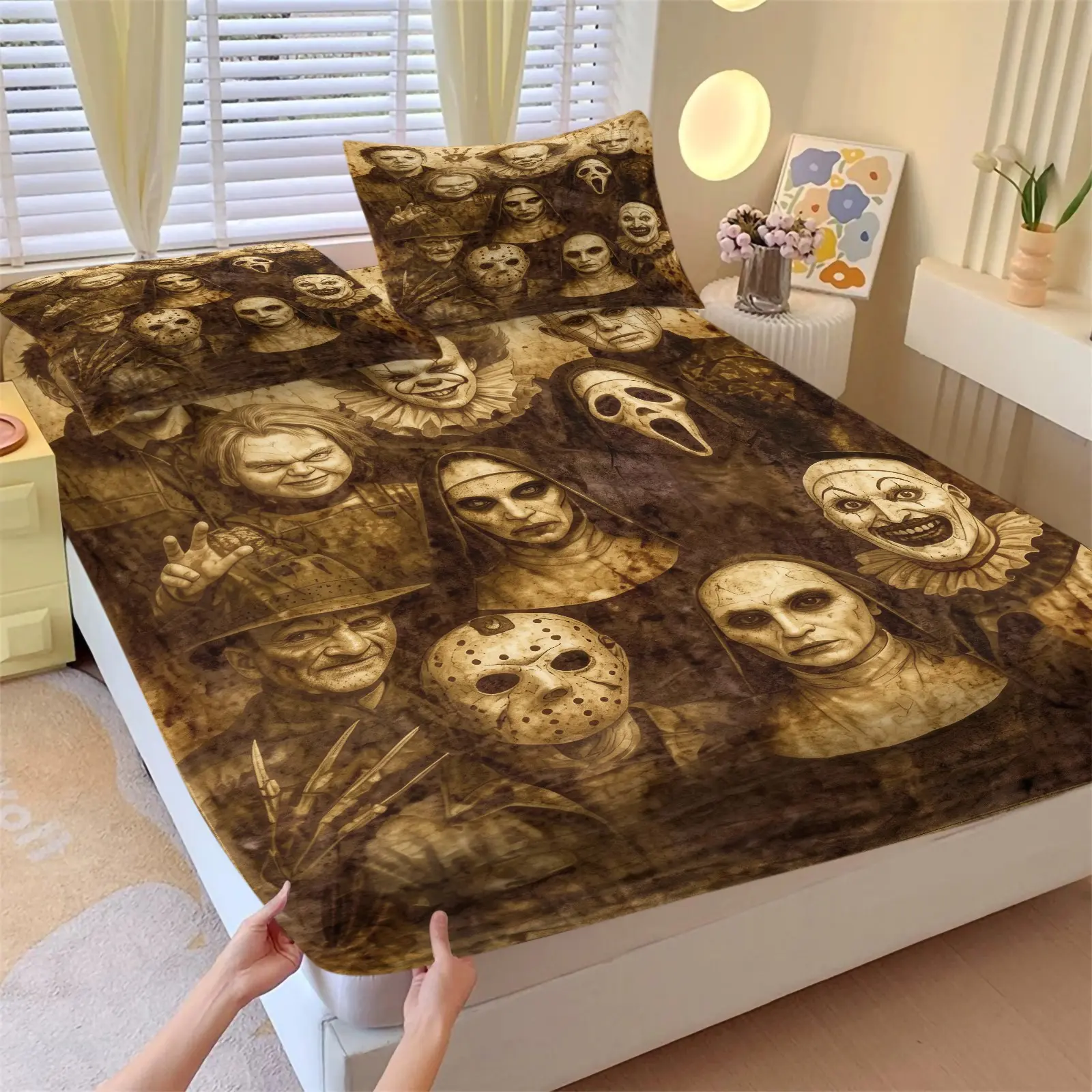 Vintage Distressed Horror Villain Fitted Sheet Set, 1 Bed Sheet + 2 Pillowcases, Brown Retro Movie Poster Design, Soft Non-Slip Deep Pockets, Halloween or Horror Movie Fan Bedroom Dorm Gaming Room Decor, Bed Linens