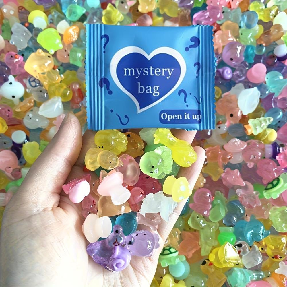 Mini Glow-In-The-Dark Animal Mushroom Resin Models Figurines, Surprise Mystery Pack, Home Decor, Fairy Garden, Birthday Party Gift, DIY Crafts