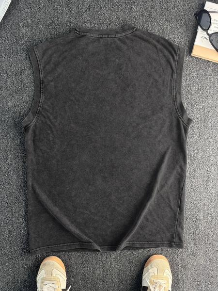 Cotton Vintage Distressed Men's Vest Round Neck Trendy Sleeveless Shirt, Summer Fashion for Men, Casual Knitwear, Age 35-44, Moderate Thickness