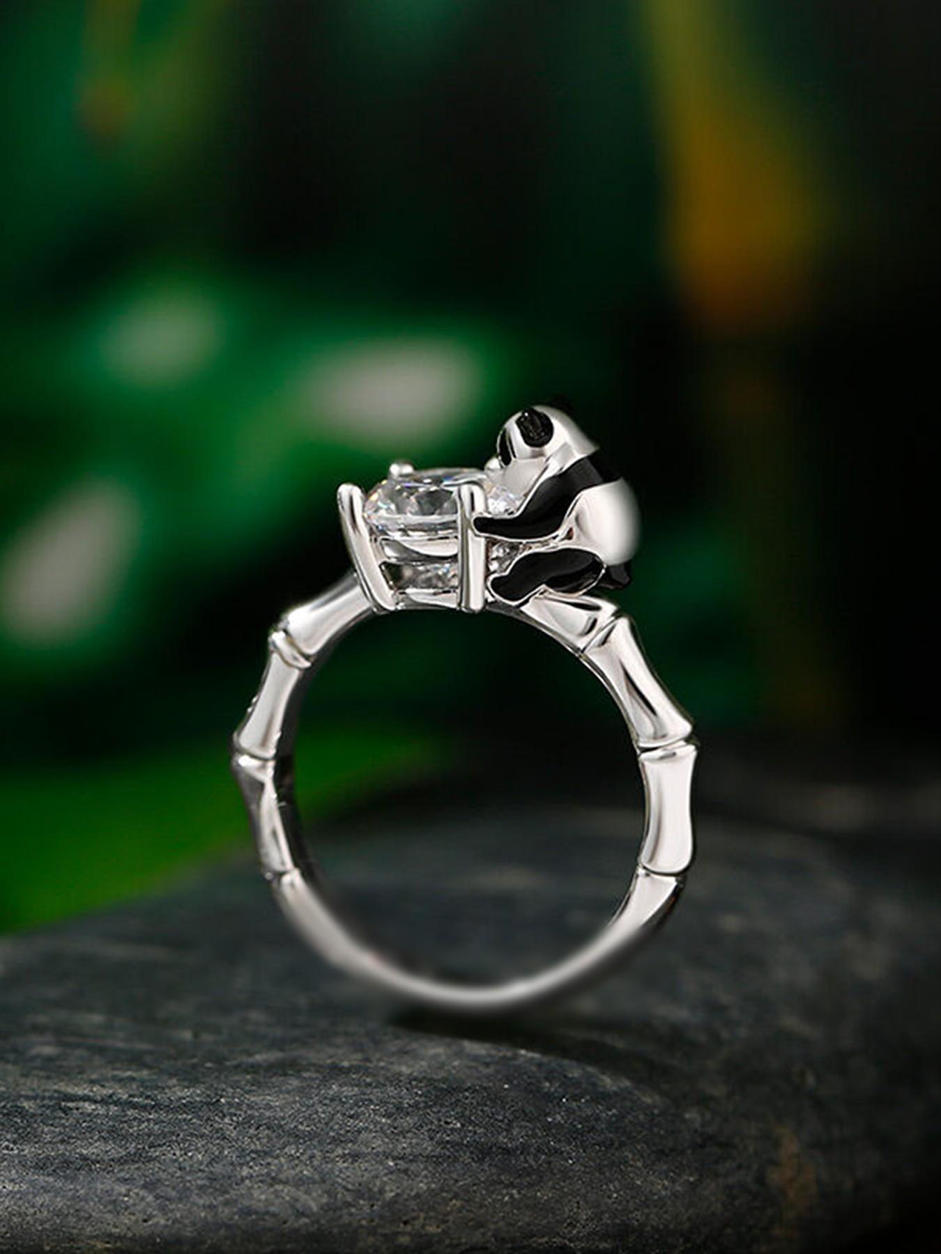 Adjustable Cute Panda Ring with 1 Carat Zircon, Color-Plated Creative Women's Jewelry, Luxury Gift for Valentine's Day, Birthday, Best Friend