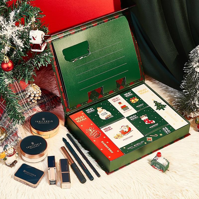 Christmas Deer Makeup Set Gift Box, Includes Cushion Foundation ...