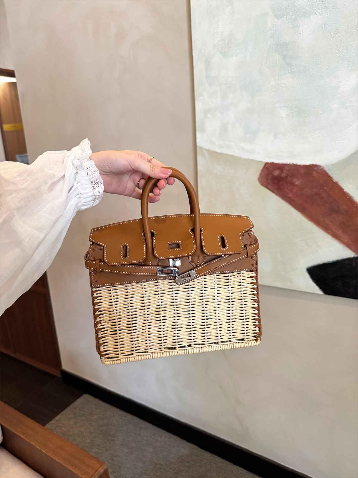 2026 Fashion Handbag, High-Quality Handmade Basket Bag, Picnic Lunch Bag, Platinum Color Bag for Girlfriend, Mother's Gift, Natural Rattan Crossbody Bag