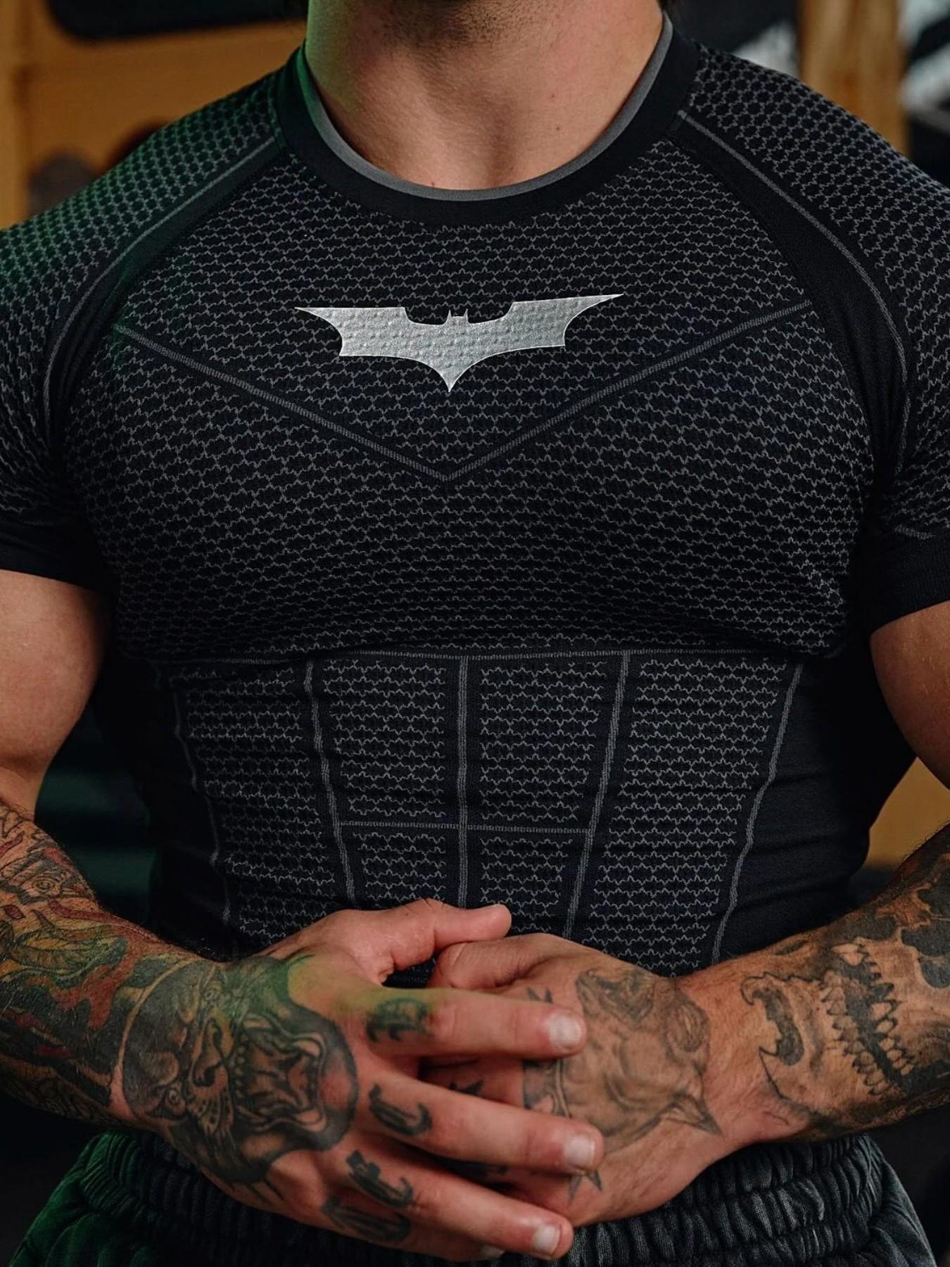 Men's Batman Compression Sports Shirt, Short Sleeve Workout Top, Quick-Dry Breathable Athletic Apparel, Ideal for Fitness Training