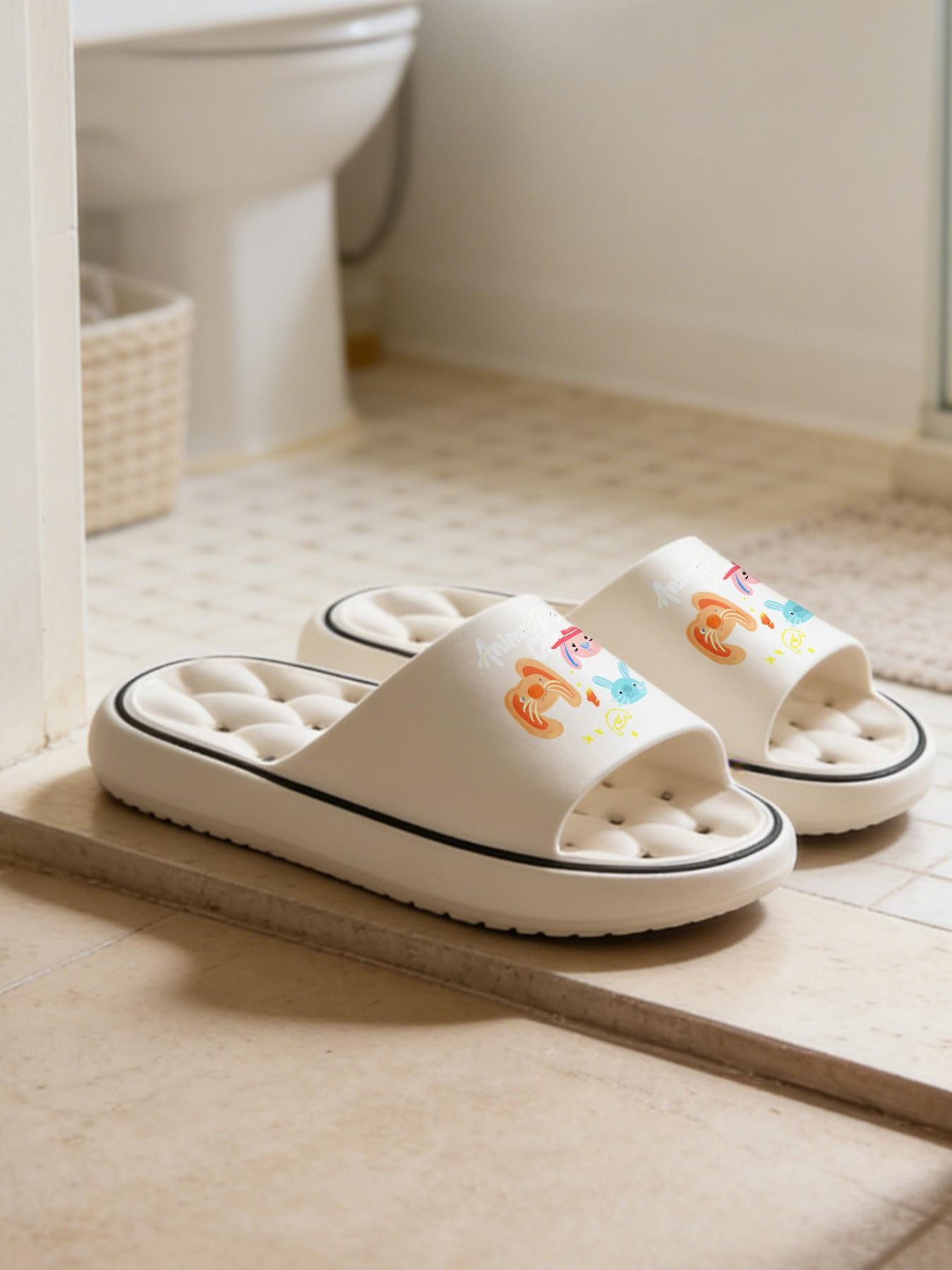 1 Pair Cartoon Animal Letter Printed Hollow Massage Thick Sole Slippers, Cute Healing Style, Non-slip Soft Sole, Quick-dry for Bathroom, Indoor & Outdoor Dual-use, Open Toe Slides, Bathroom Casual Slippers