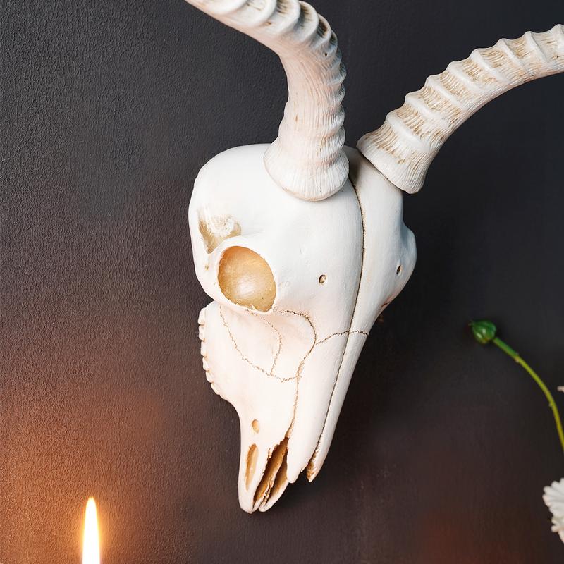 Resin Animal Skull Wall Decor Figurine Ornament, Realistic Sheep Head Bone Hanging Decoration for Ramadan Festival Home Wall Art