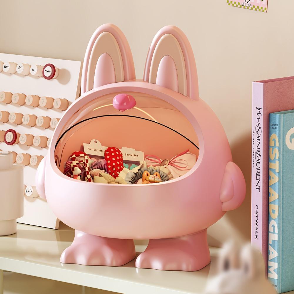 Multifunctional plastic desktop storage box, made of durable plastic material, suitable for storing items in the living room, reception desk and bar counter, can hold jewelry, keys and cosmetics.