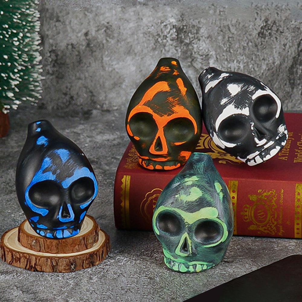 1Count Aztec Death Whistle Sound Effect, Realistic Human Scream, Easy Halloween Prank, Essential Horror Party Accessory, Painted Skull Design
