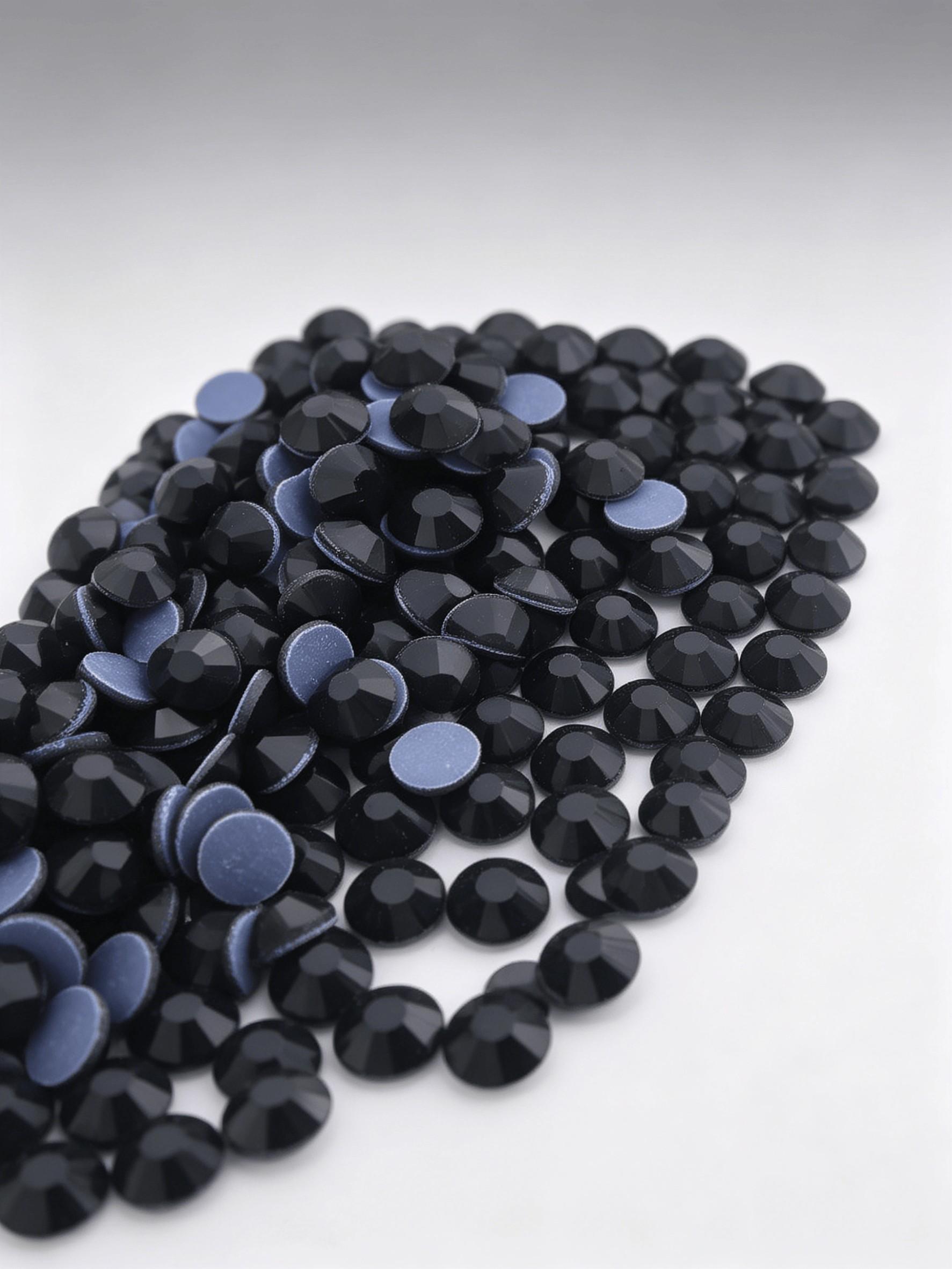 2880pcs DIY Hot Pressed Glass Rhinestones, Flat Back Crystal Drills, Handmade Nail Art Decorations, All Seasons, Solid Pattern