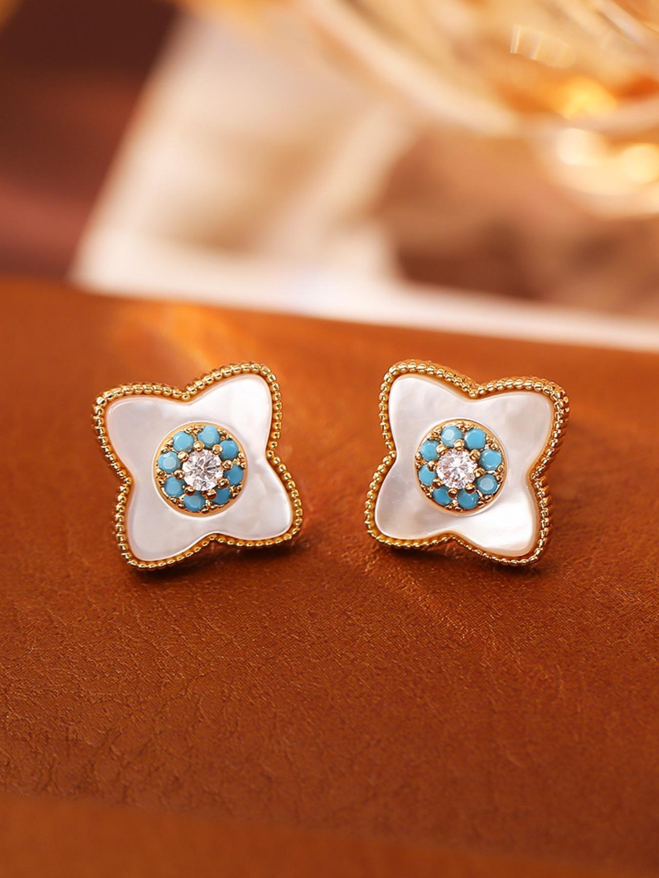 Vintage Clover Mother-Of-Pearl Turquoise Zircon Earrings, Elegant Lightweight Everyday Commuter Jewelry, Versatile Fashion Accessory