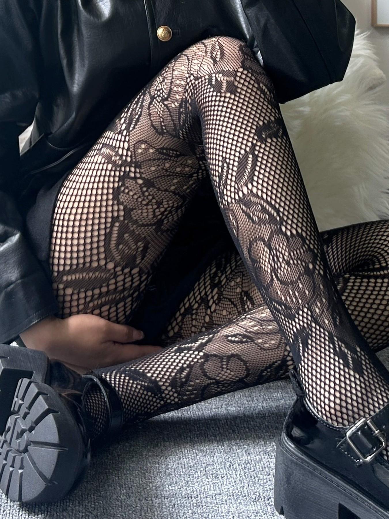 French Vintage Lace Mesh Stockings, Thin Hollow Out Flower Pattern Pantyhose, Boho Style, Fitted, Women's Fashion Accessories