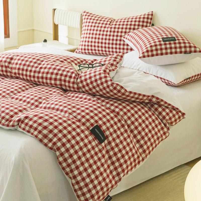 Colorful Cationic Fabric Plaid Four-Piece Set, Includes Duvet Cover, Bed Skirt, Pillowcases, Comfortable and Stylish Bedroom Essentials