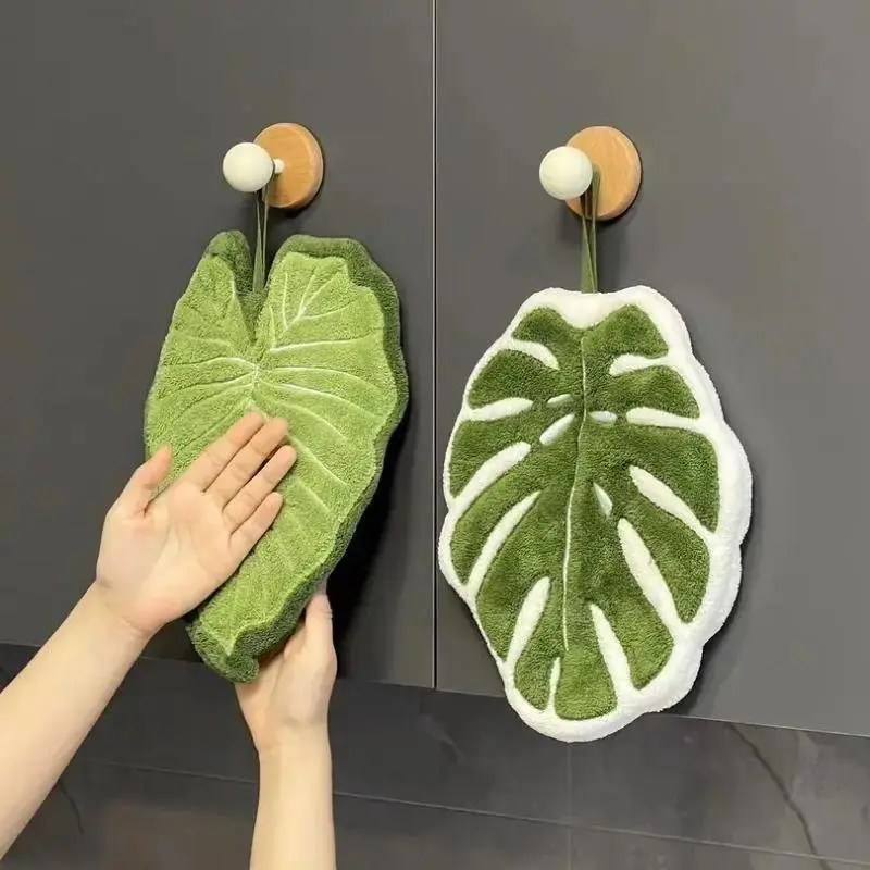 BeadBreath 2PCS Monstera Deliciosa Hand Towel, Hanging Coral Fleece Towel, Heat Absorbing Lint-Free Kitchen Towel, Plant Themed Absorbent Cleaning Cloth