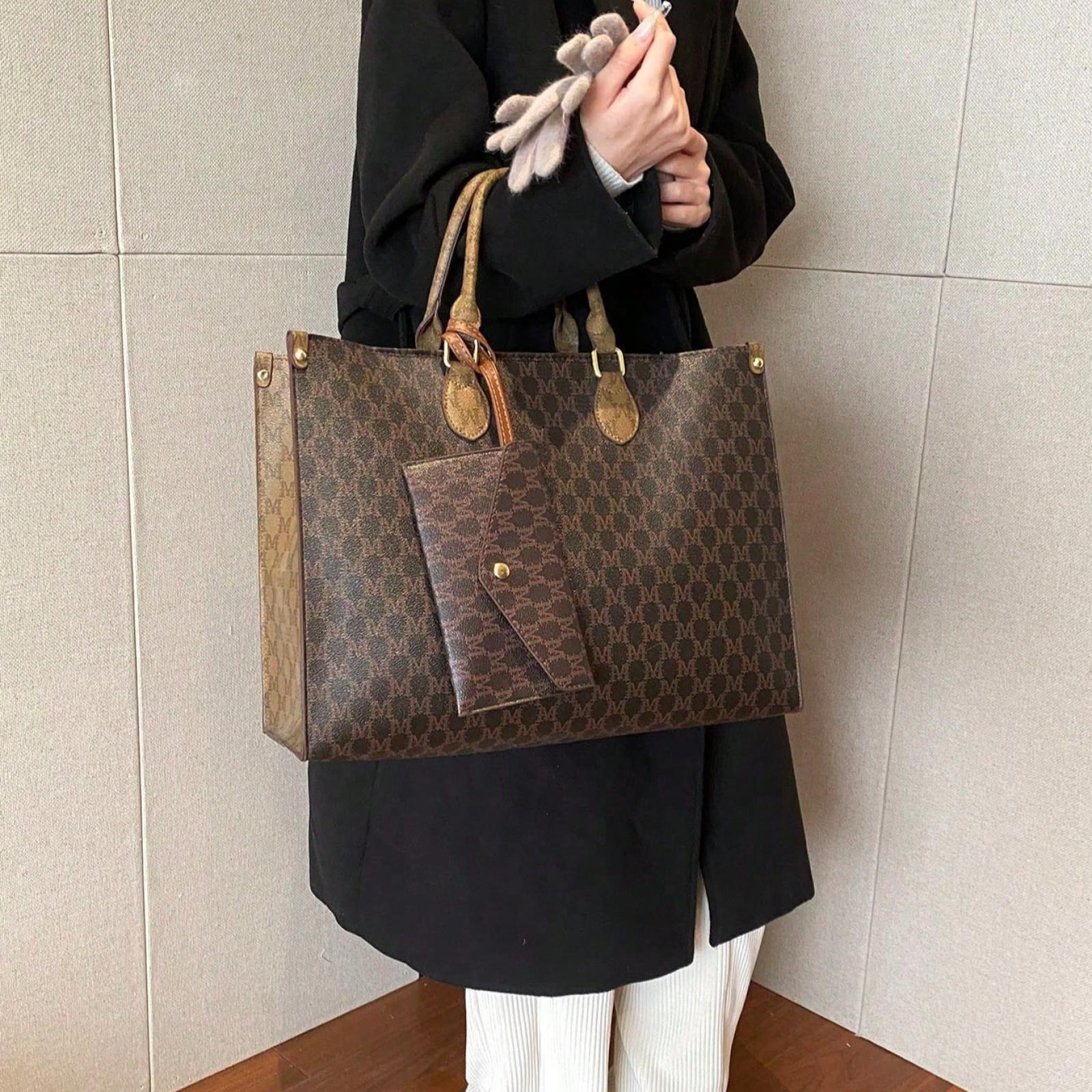 Fashion Print, Four Seasons Versatile Travel Shopping Bag, Oversized Tote Bag with Wallet, Large Capacity Shoulder Work Bag, Suitable for Business and Daily Use