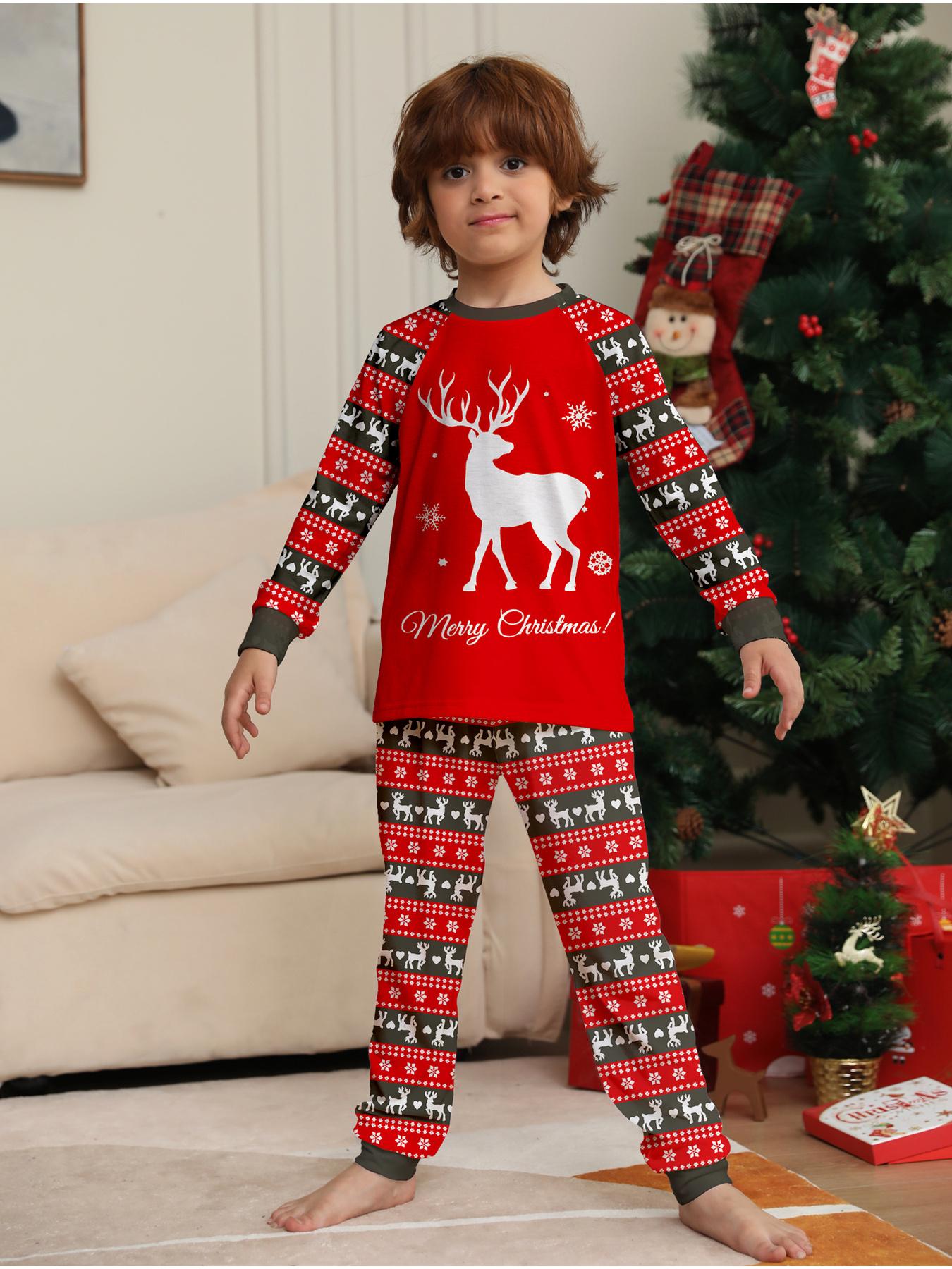 Christmas Elk Family Matching Pajamas Set 4 Pcs, Long Sleeve Red Xmas Printed Soft Warm Loungewear, Holiday Family Sleepwear for Men Women Kids, Christmas Gift Outfit