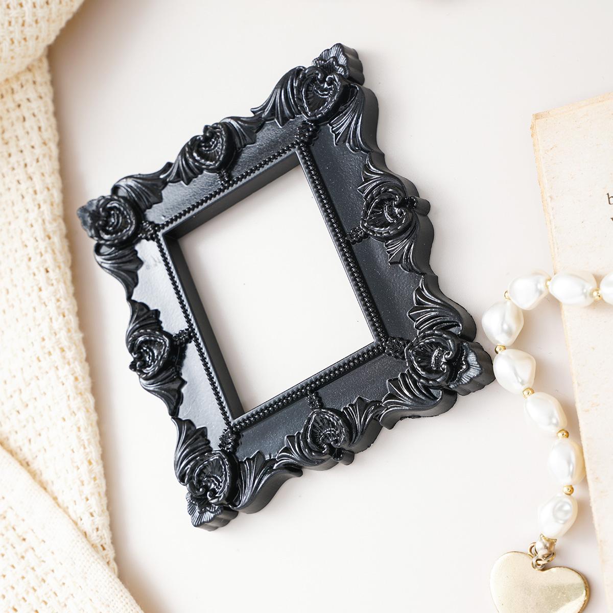 European Resin 3D Pattern Frame Decorative Item, Multiple Styles Available, Suitable for Various Scenes and Home Styles, Mini House Decoration, Holiday Atmosphere Decor, Gift Box Decor