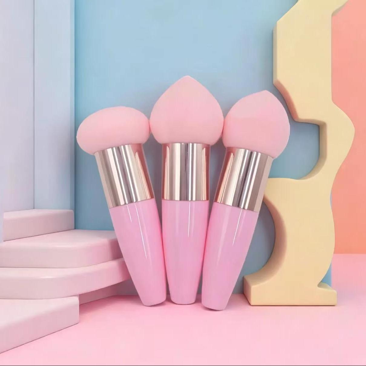 3-Pack Mushroom Head Heart-Shaped Makeup Sponges, Handle Design, Powder-Resistant, Dry & Wet Use, Beauty Tools for Foundation Application