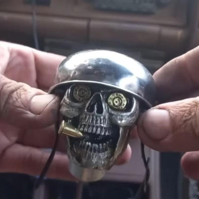 Skull Soldier Grip Car Gear Shift Lever, Trendy Automotive Accessory, Durable Design, Perfect for Vehicle Enthusiasts