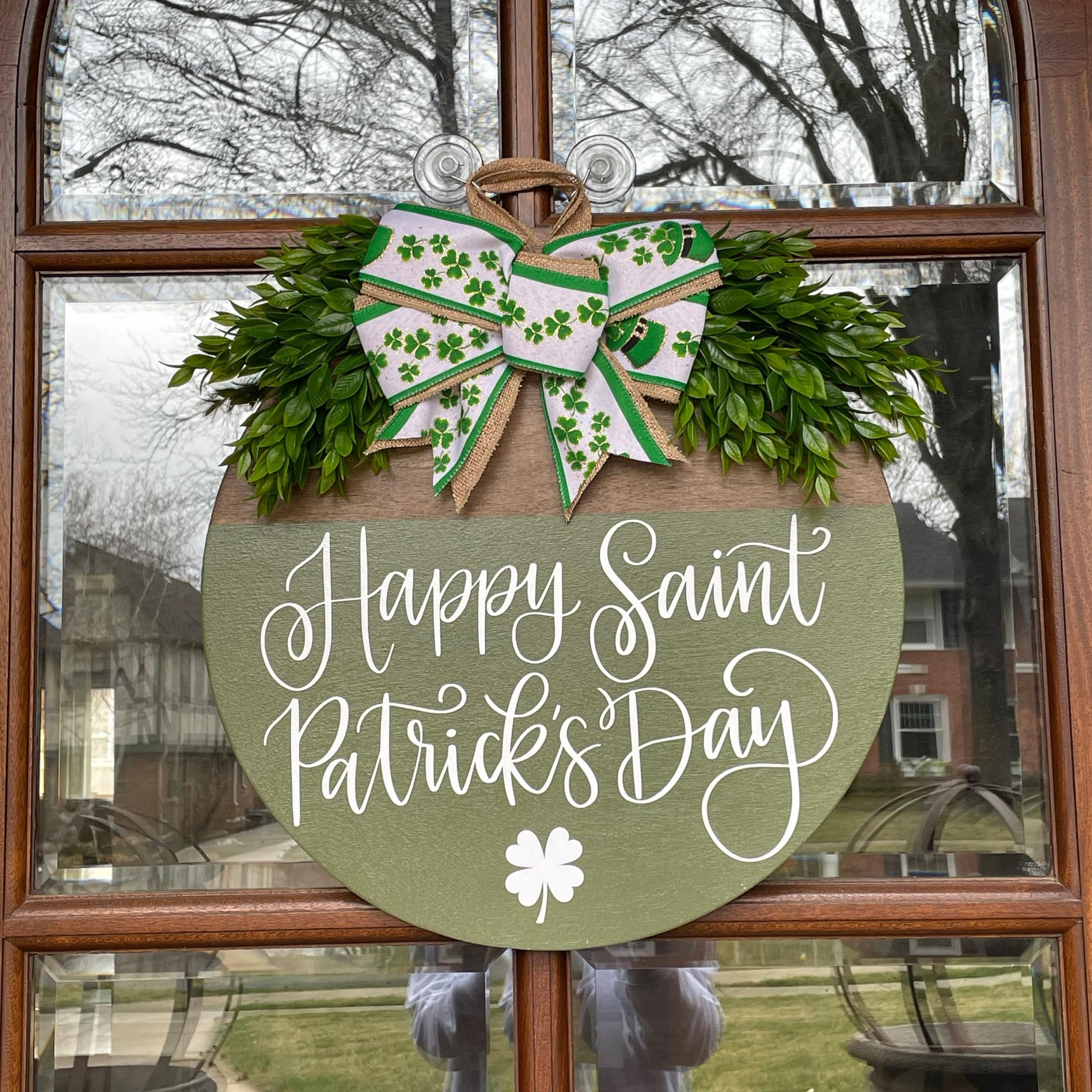 St Patrick's Day Front Door Decor, Wood Material, Perfect for Home Decoration & Gifts, Festive Design, Festive Decorations, Durable Construction