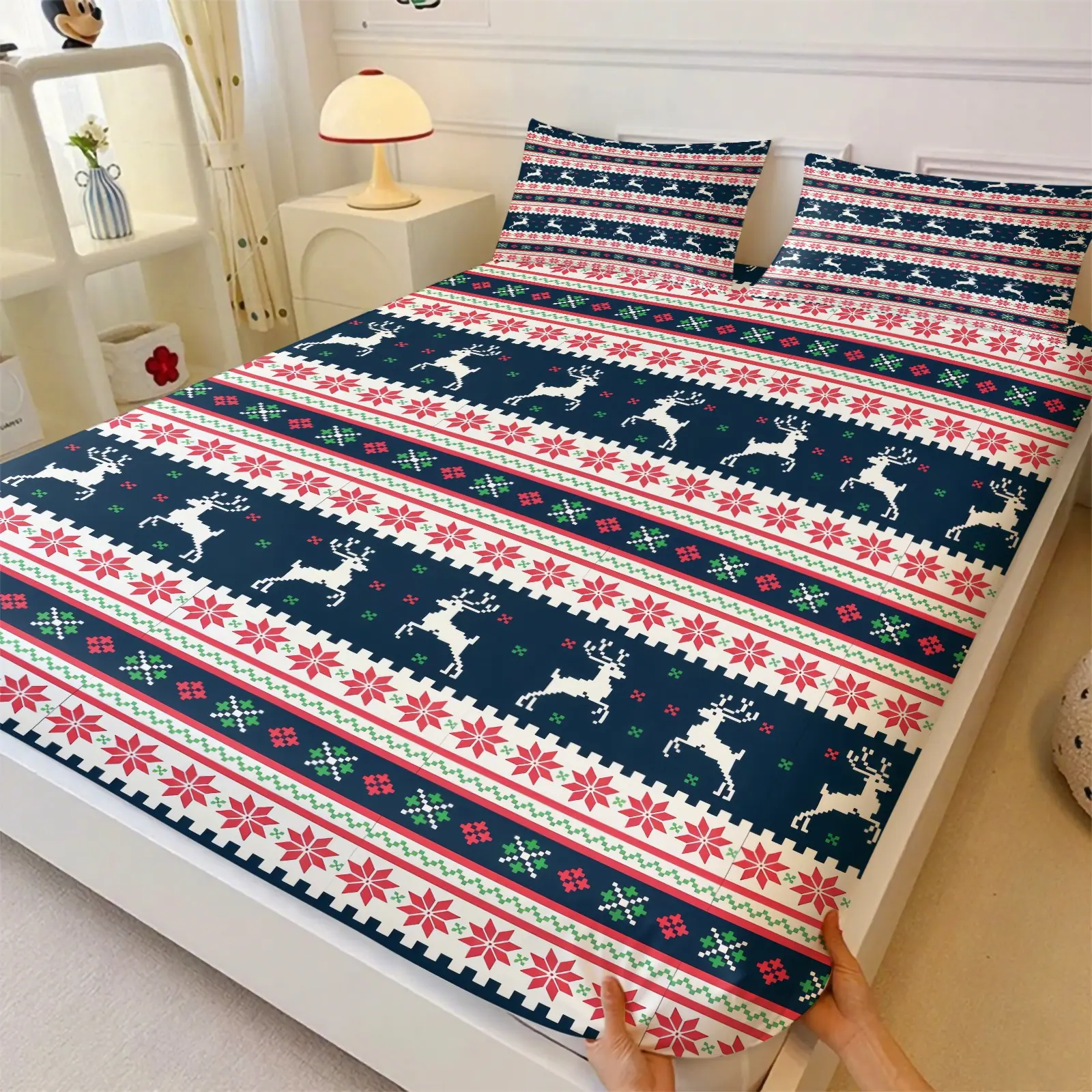 Christmas Themed Fitted Sheet with Printed Reindeer Pattern, Anti-slip, Dustproof & Soft Bedding for Bedroom & Dorm, Ideal Housewarming & Christmas Gift. Includes 1 Fitted Sheet and 2 Pillowcases, Pillow Inserts NOT INCLUDED
