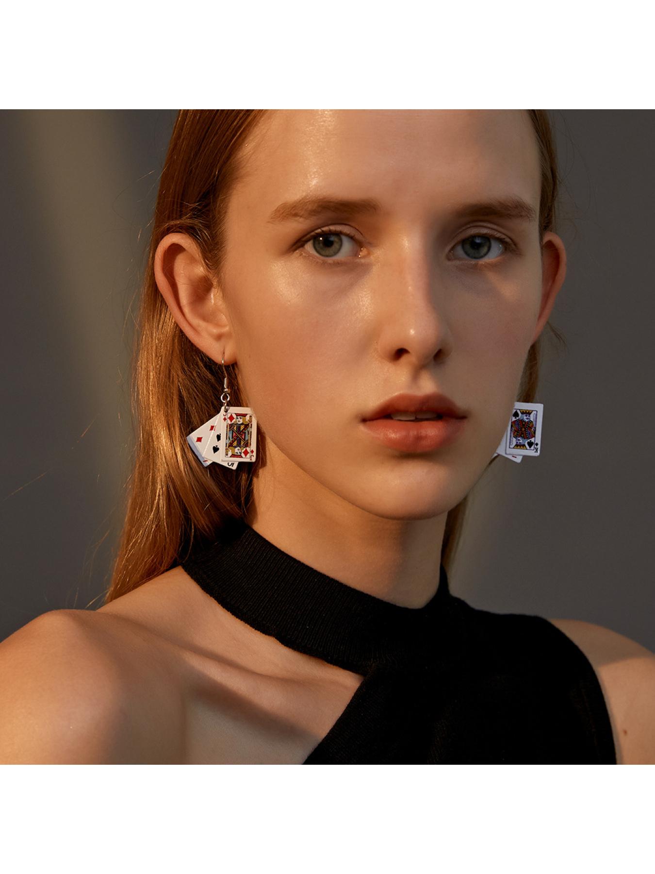 Unique and cool fun realistic earrings, minimalist style internet celebrity accessories, creative handmade quirky playing card earrings