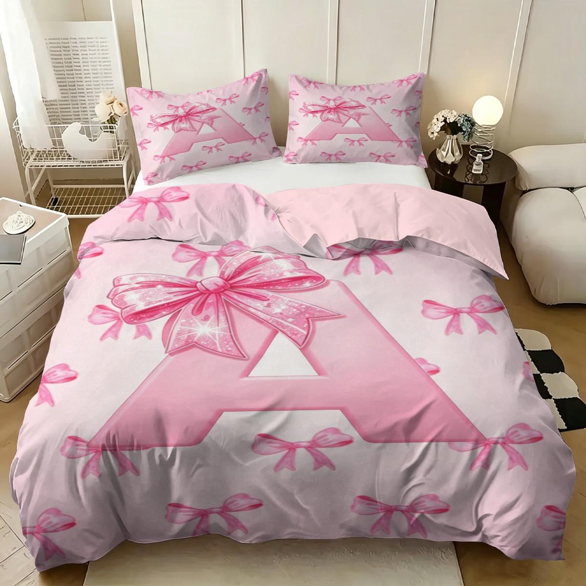 Pink Letter A~Z Bow Pattern Duvet Cover Set, 2/3Pcs Aesthetic Cute Bedding Set, Comfy Bedding Set, Breathable Quilted Quilt, Sweet Girly Bed Linens, Perfect for Teen Girls Bedroom Decor. 1 or 2 Pillowcase, No Filling