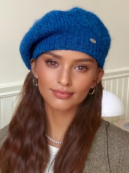 Women's Fitted Beret Hat, Plain Woven Fabric, Casual Style, All Season Wear, Perfect for Daily Use, Knit Hat
