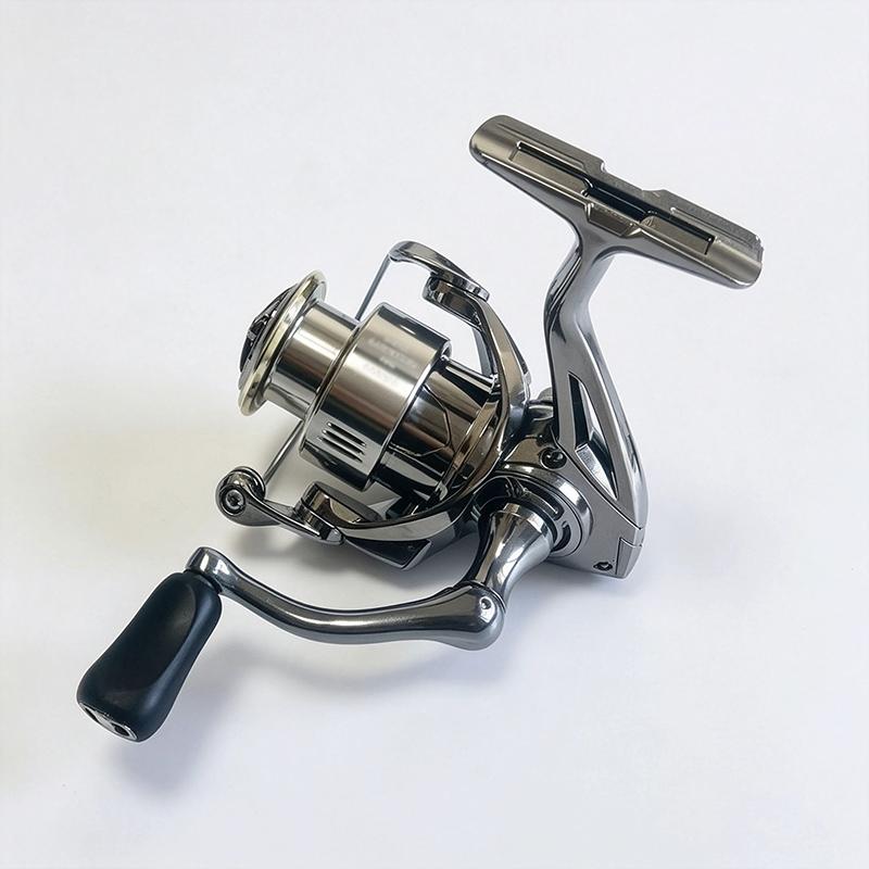 Ultra Smooth Spinning Reel with 7+1 Bearings 5.2:1 High Speed 12kg Drag Saltwater Freshwater lightweight reel