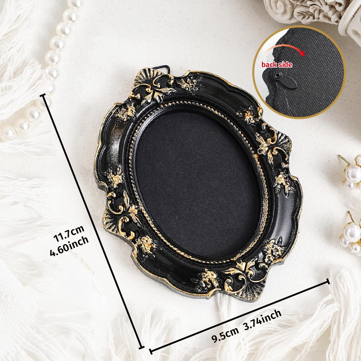 European-style mini hanging photo frame (can hold photos) vintage photo prop suitable for DIY wall decoration
