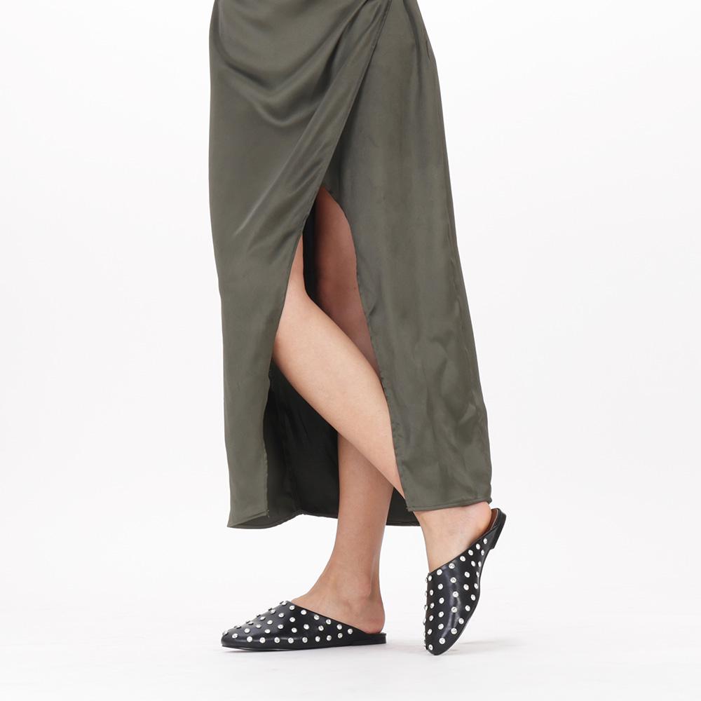 Women’s Rhinestone Studded Mules – Black & White Slip-On Loafers with Shiny Crystal Embellishments – Comfortable Flat Backless Shoes for Casual, Party, Streetwear, Spring & Summer Fashion