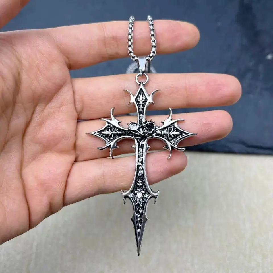 1 Piece Abs Acrylic Gothic Punk Cross Shape Pendant Necklace, Plain Niche Personality Hip Hop Retro Fashion Costume Jewelry Accessory
