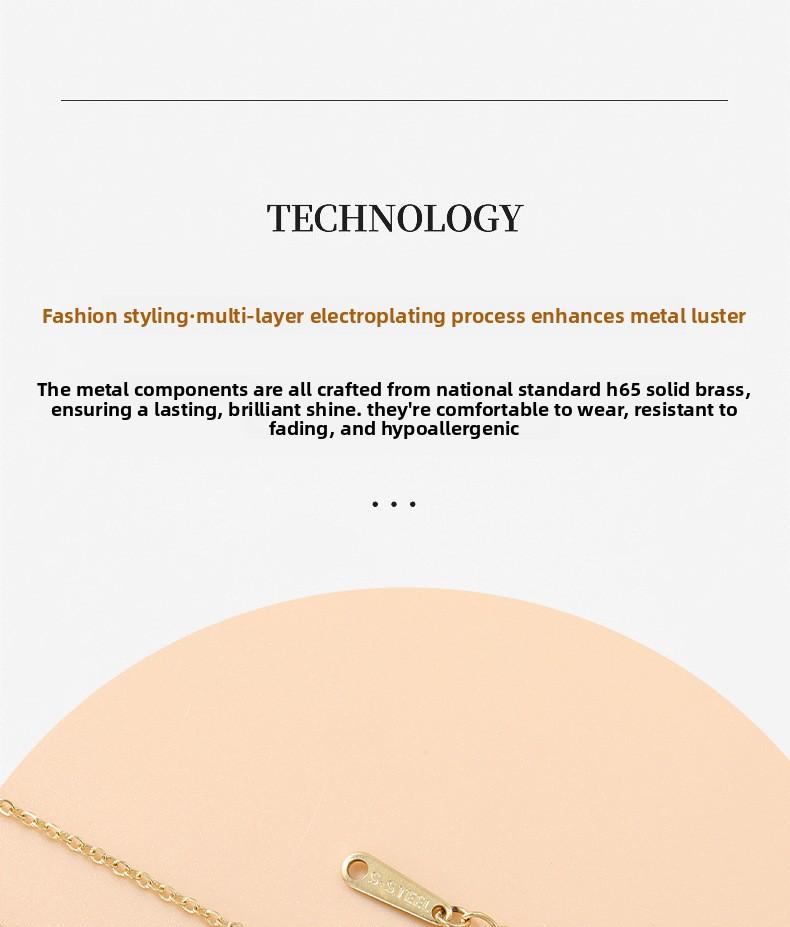 {Set} Four-leaf clover copper alloy earrings and necklace for women 2025 simple, light luxury, elegant, niche design collarbone chain