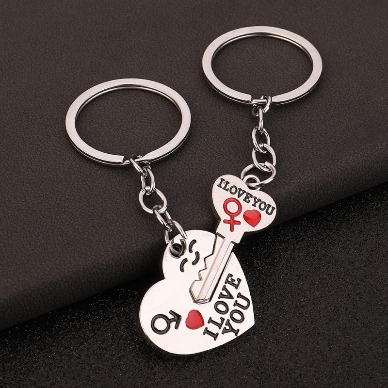 2pcs Couple Heart Key Keychain Set, Cute Matching Key Ring for Men & Women, Lovers Key Chain Jewelry Accessory & Perfect Gift